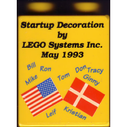 Duplo, Brick 1 x 2 x 2 with Startup Decoration LEGO Systems Inc. May 1993 Pattern