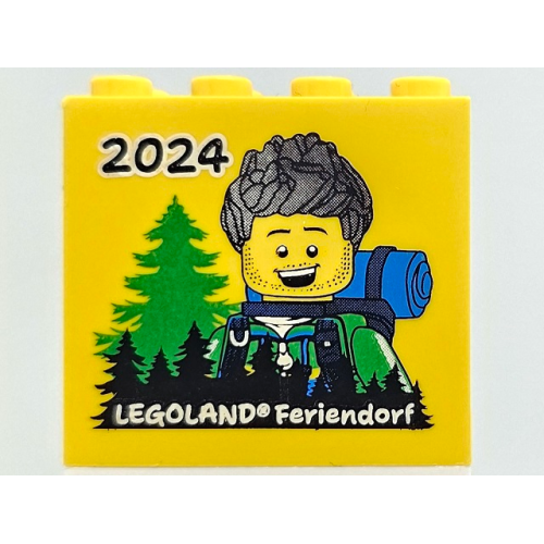 Деталь LEGO 30144pb417 Brick 2 x 4 x 3 with 2024 LEGOLAND Feriendorf Pattern