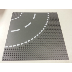 Baseplate, Road 32 x 32 6-Stud Curve with White Dashed Lines Pattern