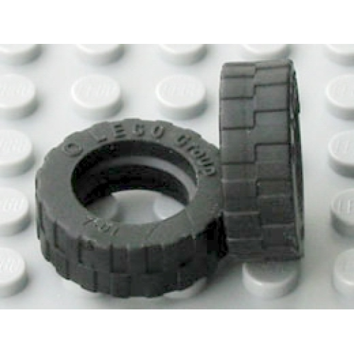 Деталь LEGO 51011u Tire 17.5mm D. x 6mm with Shallow Staggered Treads (Undetermined Type) - Black