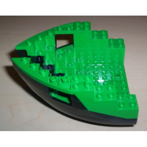 Деталь LEGO 6050c04 Boat, Hull Small Bow 12 x 12 x 5 1/3 with Green Top (6050 / 6051)