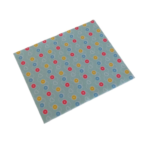 Деталь LEGO 103667pb03 Duplo, Cloth Blanket 8 x 10 cm with Coral, Medium Blue and Yellow Flowers and Hearts Pattern