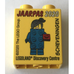 Duplo, Brick 1 x 2 x 2 with JAARPAS 2020 Brick Suit Girl LEGOLAND Discovery Centre Scheveningen Pattern Duplo, Brick 1 x 2 x 2 with JAARPAS 2020 Brick Suit Girl LEGOLAND Discovery Centre Scheveningen Pattern