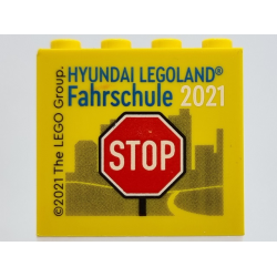 Brick 2 x 4 x 3 with Hyundai LEGOLAND Fahrschule 2021 and Stop Sign Pattern