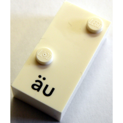 Brick, Braille 2 x 4 with 2 Studs with Black Lowercase Letters a with Diaeresis u (äu) Pattern (dots-34 ⠌) (German)