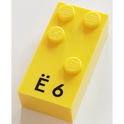Brick, Braille 2 x 4 with 4 Studs with Black Capital Letter E with Diaeresis (Ë) / Number 6 Pattern (dots-1246 ⠫) (French with Antoine Numbers)