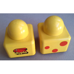 Primo Brick 1 x 1 with Duplo Bunny Logo and 3 Red Spots Pattern on Opposite Sides