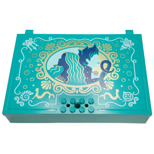 Деталь LEGO 80909pb07 Container, Book Cover Half, 16 x 12 x 2 2/3 with Lock Compartment (Storybook Adventures) with Ariel, Ursula, Gold and White Shells and Trim Pattern