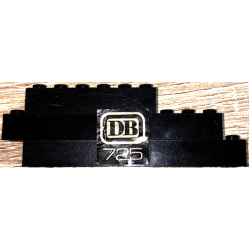 Stickered Assembly 11 x 1 x 3 with White 'DB 725' Pattern Model Left Side (Sticker) - Set 725-2 - 2 Brick 1 x 4, 3 Brick 1 x 6