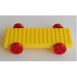 Minitalia Brick, Modified 16 x 6 with 4 wheels