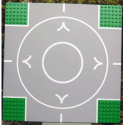 Baseplate, Road 32 x 32 6-Stud Crossroads with Runway 'V' Wide Pattern