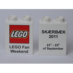 Duplo, Brick 1 x 2 x 2 with LEGO Fan Weekend 2011 Pattern Duplo, Brick 1 x 2 x 2 with LEGO Fan Weekend 2011 Pattern