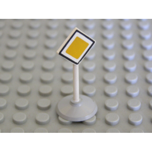 Деталь LEGO bb0131pb01c01 Road Sign with Post, Diamond with Black & White Border Major Road Pattern, Type 1 Base