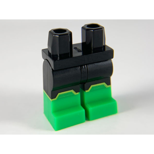Деталь LEGO 970c00pb1041 Hips and Legs with Molded Bright Green Lower Legs / Boots and Printed Yellow Boot Tops Pattern