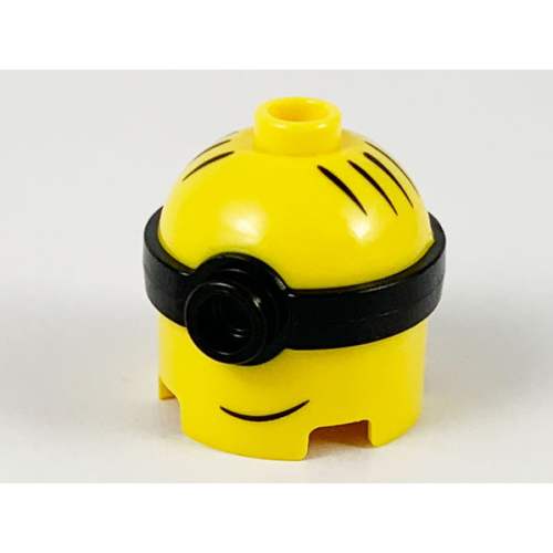 Деталь LEGO 67649pb02 Minifigure, Head, Modified Minion, Tall with Molded Black Single Lens Goggles and Printed Hair and Lopsided Grin Pattern