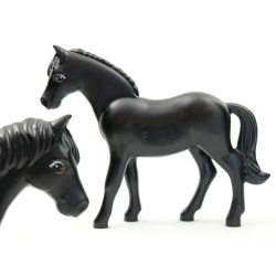 Horse, Belville with Large Round Eyes with Light Gray Top and Dark Orange Bottom Eyelids, Small Glints Pattern