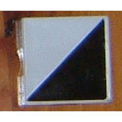 Duplo, Tile 2 x 2 with Shape Black Right Triangle Pattern