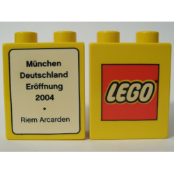 Duplo, Brick 1 x 2 x 2 with The LEGO Store Munich 2004 (Riem Arcarden) Opening Pattern Duplo, Brick 1 x 2 x 2 with The LEGO Store Munich 2004 (Riem Arcarden) Opening Pattern