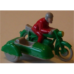 HO Scale, Motorcycle with Sidecar Long Racing