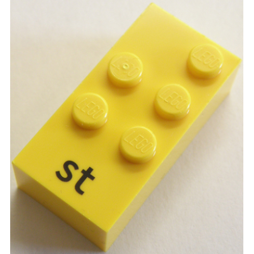 Деталь LEGO 60293pb02 Brick, Braille 2 x 4 with 5 Studs with Black Lowercase Letters st Pattern (dots-23456 ⠾) (German)