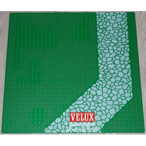 Деталь LEGO 4478pb01 Baseplate, Road 32 x 32 with Driveway with Light Gray Cobblestones and VELUX Logo Pattern