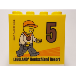 Brick 2 x 4 x 3 with Besuchsmeister 5 Bronze 2017 Legoland Deutschland Resort Pattern
