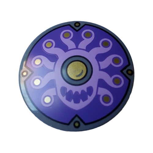 Деталь LEGO 75902pb31 Minifigure, Shield Circular / Round Convex Face with Medium Lavender Monster with 10 Tentacles, Gold Eyes and Rivets, Large Eye Black Outline with Crescent on Dark Purple Background Pattern (Beholder)
