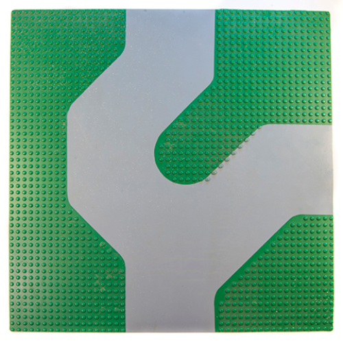 Деталь LEGO bb0160pb01 Baseplate, Road 50 x 50 with 3-way Curve