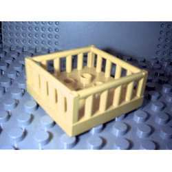Duplo, Furniture Playpen 4 x 4 with 4 Studs Inside Duplo, Furniture Playpen 4 x 4 with 4 Studs Inside