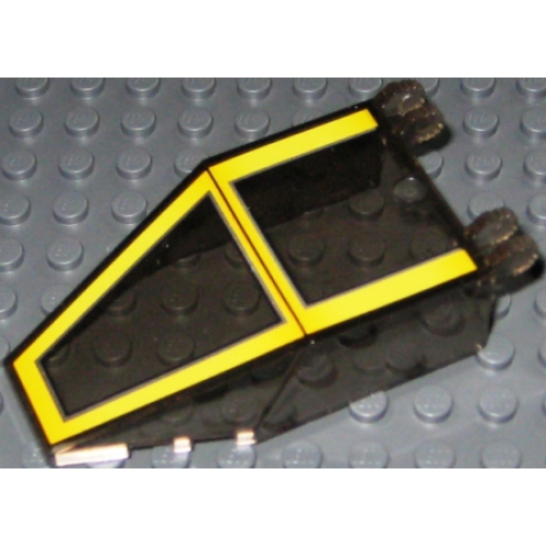 Деталь LEGO 30372pb02 Windscreen 7 x 4 x 1 2/3 with Locking Dual 2 Fingers, 9 Teeth with SW Yellow Pattern