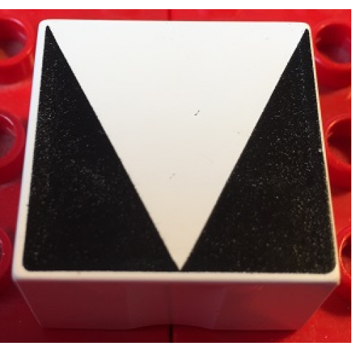 Деталь LEGO 2756pb381 Duplo, Tile 2 x 2 x 1 with Shape Black Inverse Isosceles Triangle Pattern