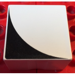 Duplo, Tile 2 x 2 x 1 with Shape Black Inverse Quarter Circle Pattern Duplo, Tile 2 x 2 x 1 with Shape Black Inverse Quarter Circle Pattern
