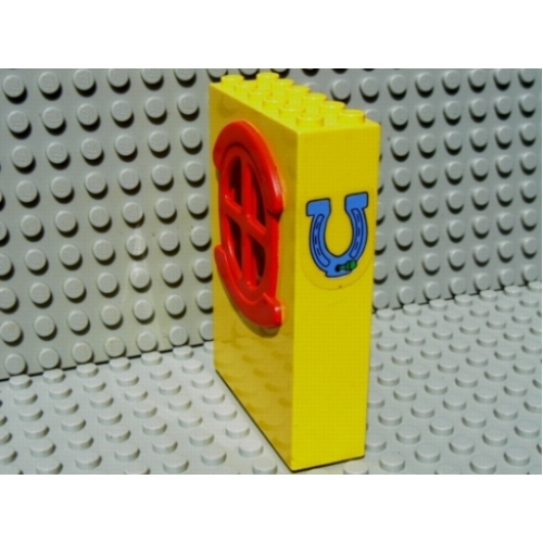 Деталь LEGO x635c01pb02 Fabuland Building Wall 2 x 6 x 7 with Round Symmetric Red Window with Horseshoe Pattern (Sticker) - Set 3654