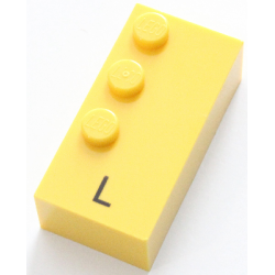 Brick, Braille 2 x 4 with 3 Studs with Black Capital Letter L Pattern (dots-123 ⠇)