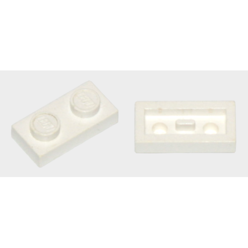 Деталь LEGO 3023old Plate 1 x 2 with Flat Bottom Pin - White