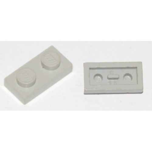 Деталь LEGO 3023old Plate 1 x 2 with Flat Bottom Pin - Light Gray