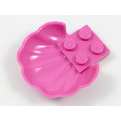 Clam / Scallop Shell with 4 Studs - Dark Pink