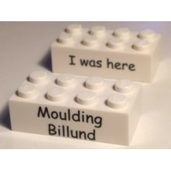 Brick 2 x 4 with Kornmarken Factory Tour Black 'I was here' and 'Moulding Billund' Pattern on Opposite Sides - White