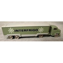 HO Scale, Mercedes Refrigerated Truck (Interfrigo, Twin Axle) - Sand Green