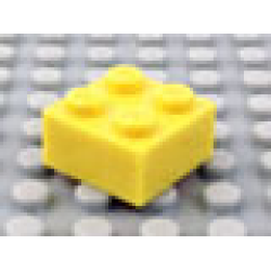 Modulex, Brick 2 x 2 (M on studs) - Mx Light Yellow Modulex, Brick 2 x 2 (M on studs) - Mx Light Yellow