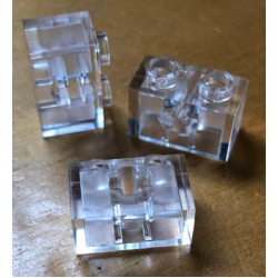 Technic, Brick 1 x 2 with Axle Hole and Inside Side Supports - Trans-Clear Technic, Brick 1 x 2 with Axle Hole and Inside Side Supports - Trans-Clear